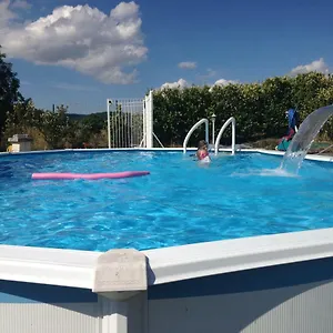 la-tour.hotels-rhonealpes.com/